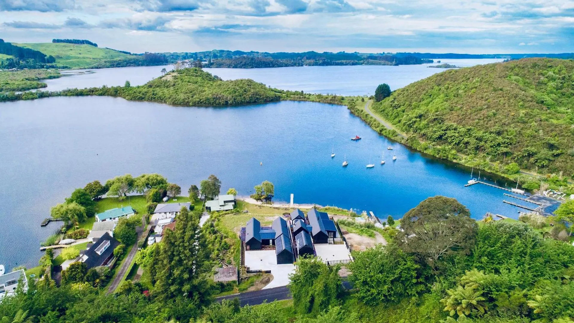 Lakefront Living - Lake Rotoiti Holiday Home contacts